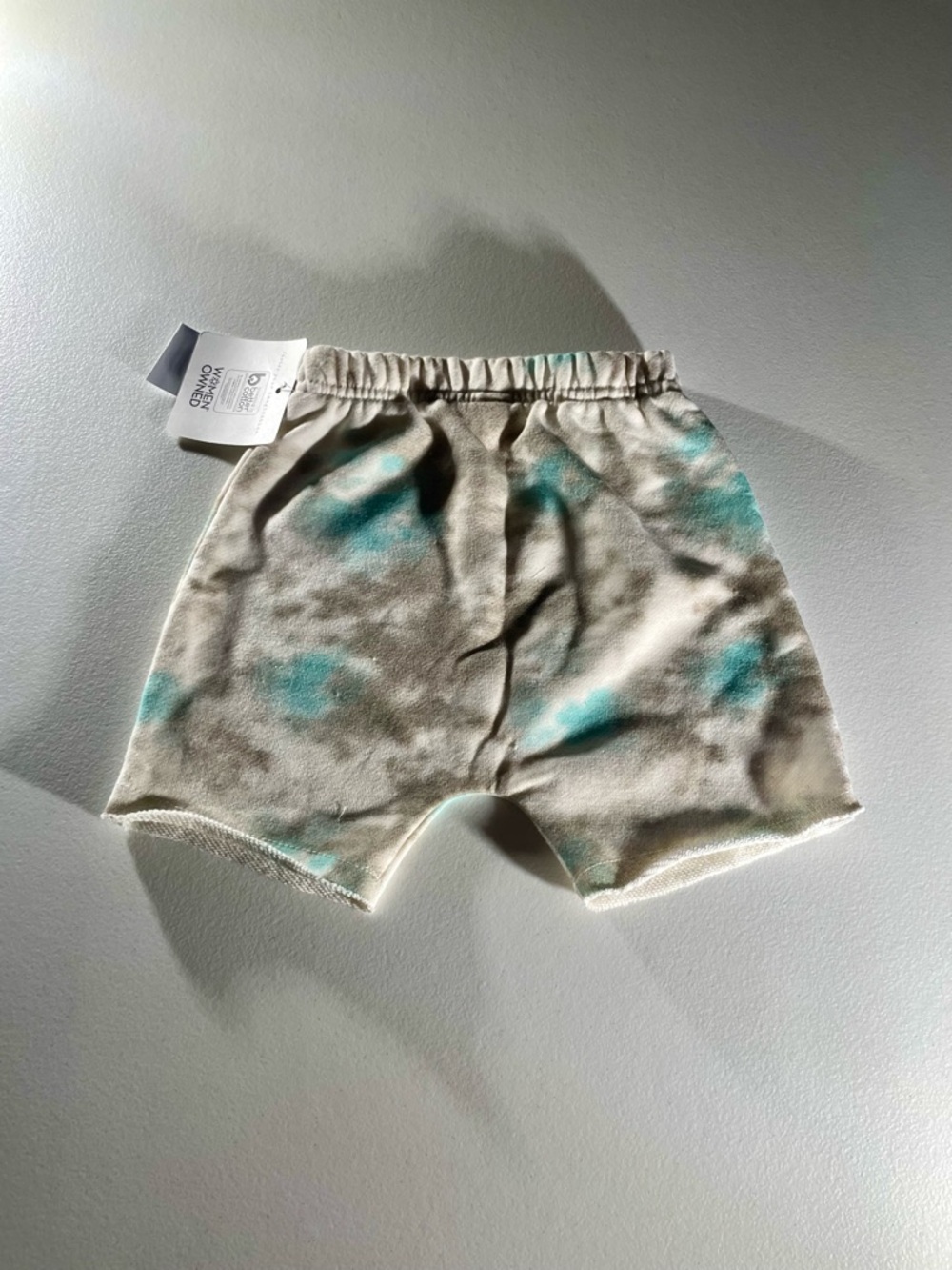 Grayson Mini Tie-Dye Infant Shorts in Cream and Teal 12 Month Size NWT